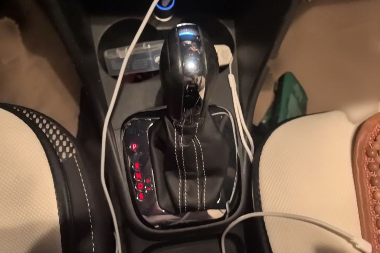 Used Volkswagen Polo 2012 1.6L Cross Polo Automatic Transmission
