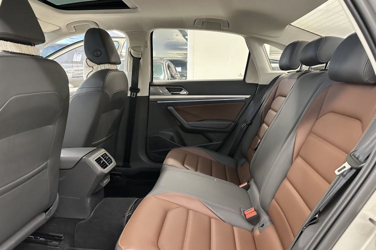 Used Volkswagen Lavida 2019 280TSI DSG Luxury Edition China VI Standard
