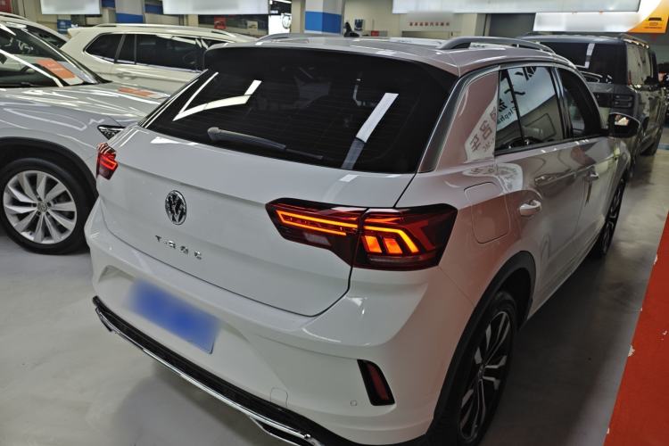 Used Volkswagen T-ROC 2019 280TSI DSG Two-Wheel Drive R-Line Pro
