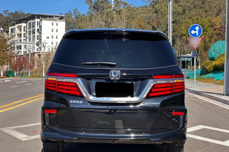 Used Honda Elysion 2016 2.4L Comfort Edition
