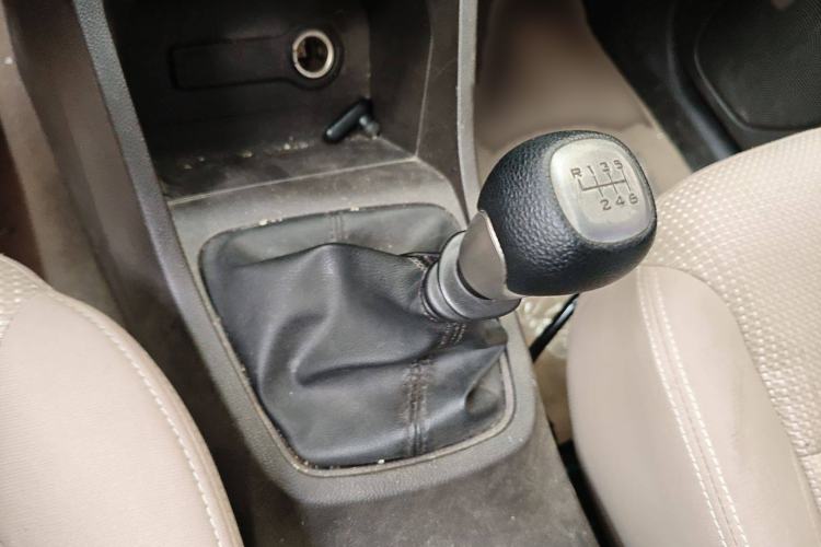 Used Wuling Hongguang 2019 1.5L S Standard Version China VI LAR
