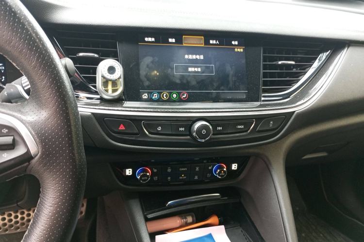 Used Buick Regal 2022 GS Prestige Model
