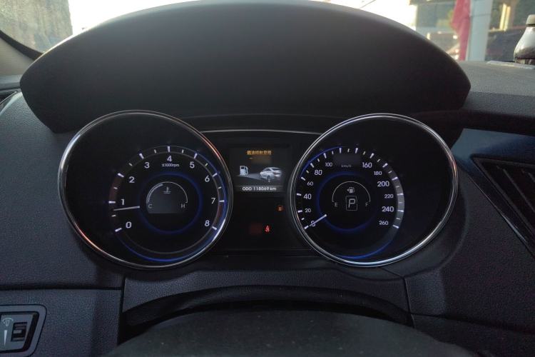 Used Hyundai Sonata 2014 2.0L Automatic Luxury Edition
