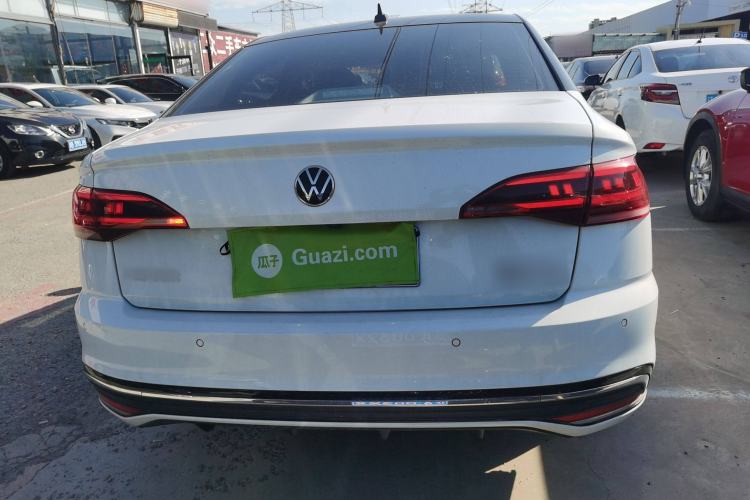 Used Volkswagen Bora 2023 300TSI DSG Prestige Edition
