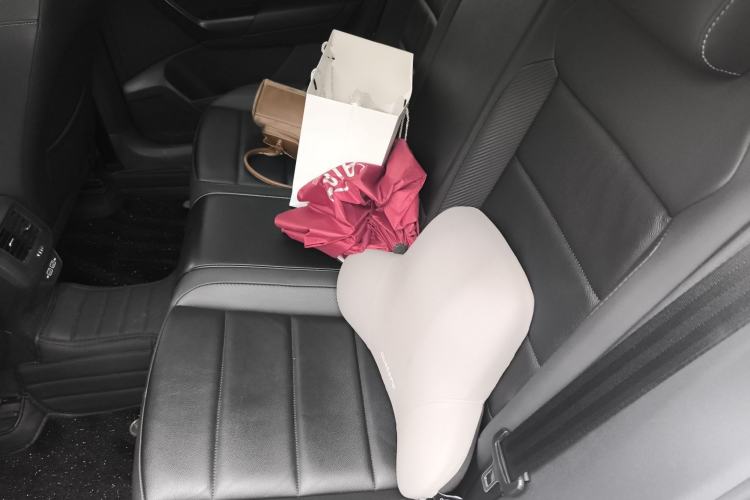 Used Volkswagen T-ROC 2018 280TSI DSG Two-Wheel-Drive Comfort Version China V Standard