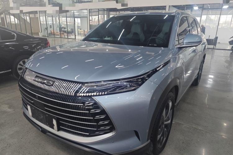 Used BYD Frigate 07 2023 DM-p 175 km Four-Wheel Drive Flagship Model
