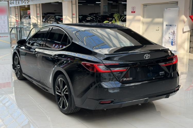 Used Toyota Camry 2024 Dual-Motor 2.0HS Sport Edition