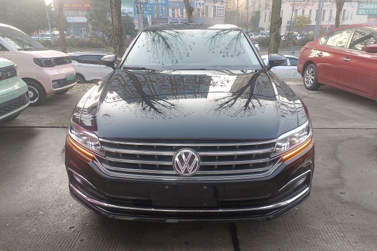 Used Volkswagen Phideon 2021 380TSI Luxury Edition
