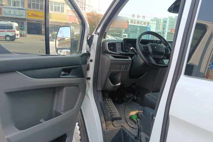 Used Ford Transit 2023 2.0T Diesel Automatic Multi-Purpose Commercial Vehicle Mid-Frame Mid-Roof 5/6 Seats