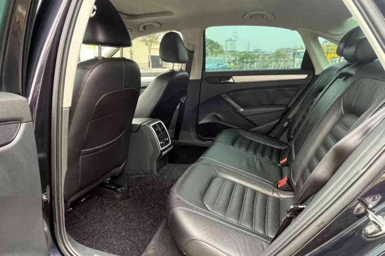 Used Volkswagen Passat 2014 1.8TSI DSG Prestige Edition
