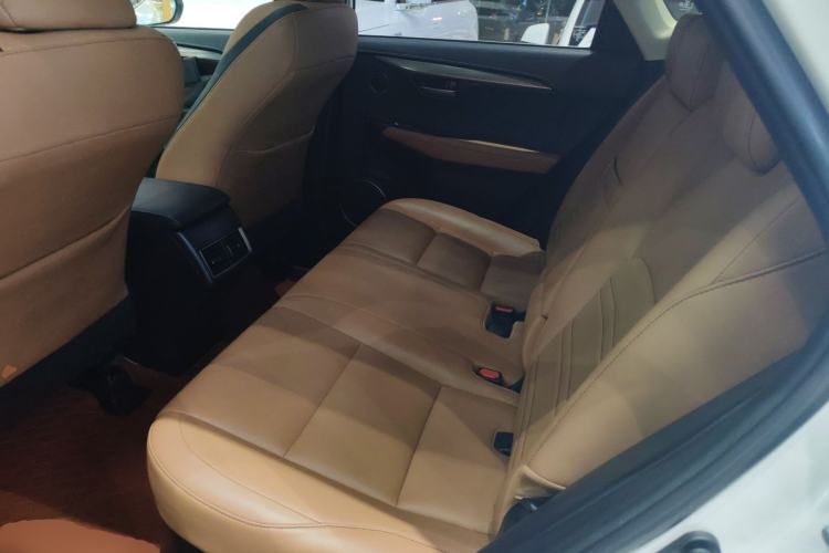 Used Lexus NX 2015 200T All-Wheel-Drive Fēngshàng Edition
