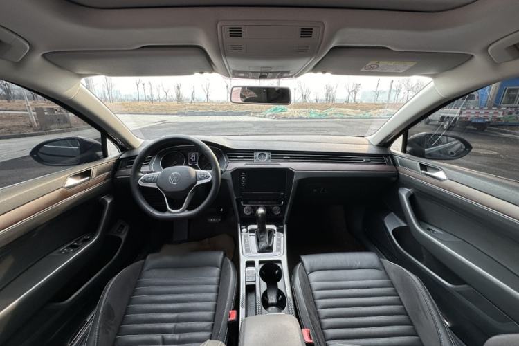 Used Volkswagen Magotan 2020 280TSI DSG Comfort Edition
