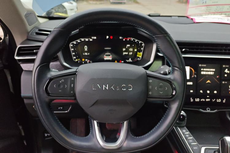 Used Lynk & Co 05 2020 2.0TD Two-Wheel Drive Shine Halo
