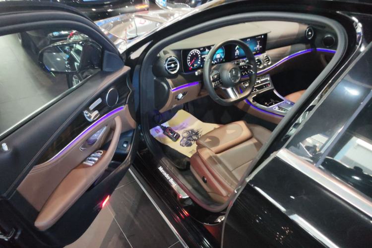 Used Mercedes-Benz E-Class 2022 E 260 L Sport 4MATIC
