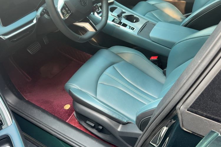 Used MG 7 2023 2.0T Automatic Hunter Luxury Edition
