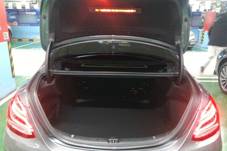 Used Mercedes-Benz C-Class 2017 Restyled C 180 L Fashion Edition Sport Version
