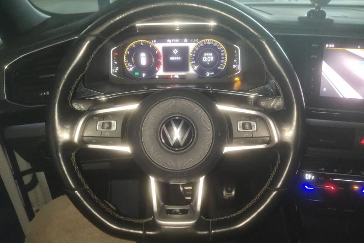 Used Volkswagen Tayron 2020 380TSI All-Wheel Drive R-Line Connected Version
