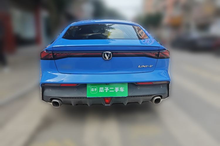 Used Changan UNI-V 2022 1.5T Smart Navigation Version
