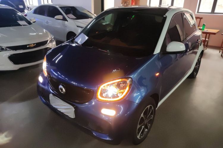 Used  forfour 2016 1.0L 52 kW Passion Edition