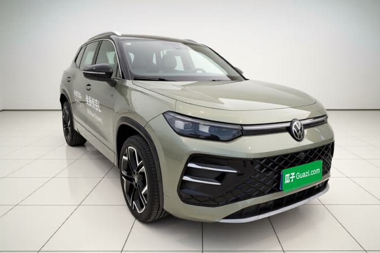 Used Volkswagen Tayron 2025 Tiguan L 380TSI 4Motion Luxury Easy Package
