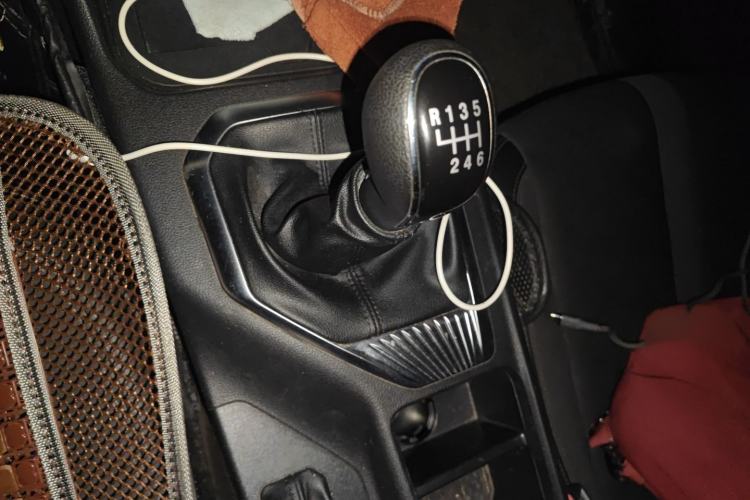 Used Great Wall King Kong Poer 2022 2.0T Manual Diesel Two-Wheel Drive Elite Version with Long Bed GW4D20M
