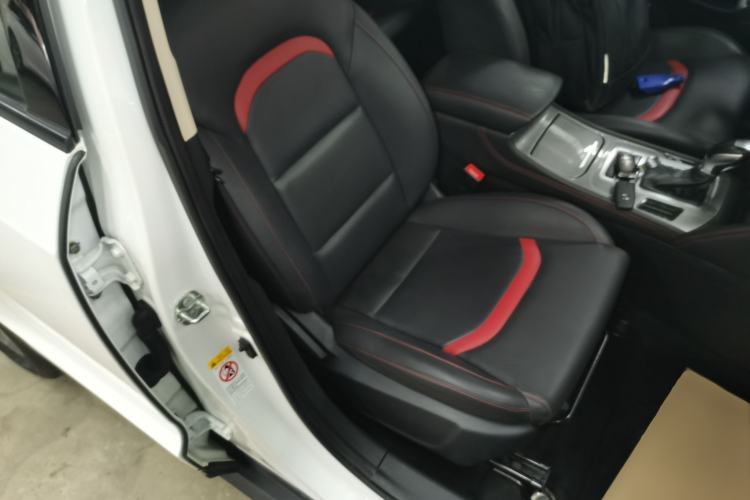 Used Changan CS55 2019 1.5T Automatic Colorful Edition China VI Standard
