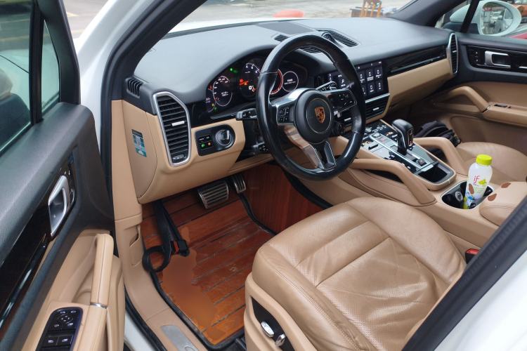 Used Porsche Cayenne 2019 2.9T S U.S. specification
