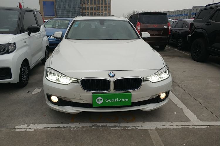 Used BMW 3 Series 2016 320Li Ambition Model
