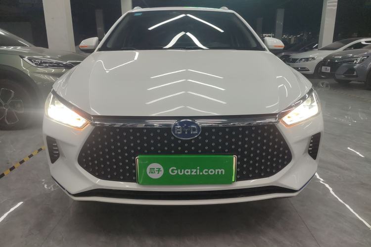 Used BYD e2 2019 Standard Range Model – Smart & Comfortable Version