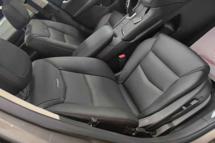 Used Cadillac XT5 2016 25T Luxury Model
