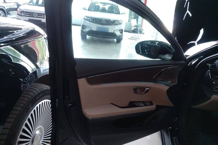 Used BYD Han 2025 EV with 701 km of Laser Radar-Enabled Intelligent Driving
