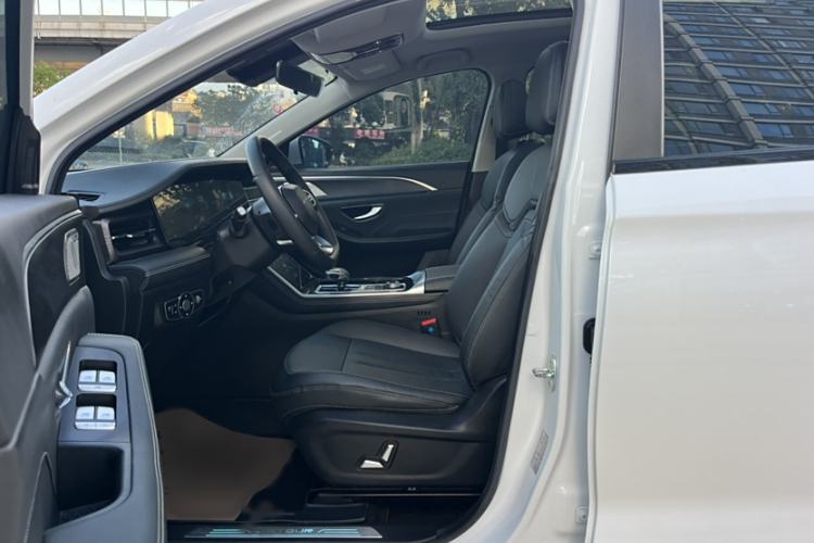 Used Jetour X90 2022 Zilong 2.0T DCT Changsheng Edition 7-Seater
