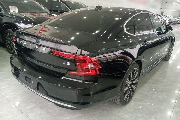 Used Volvo S90 2024 B5 Luxury Smart Edition