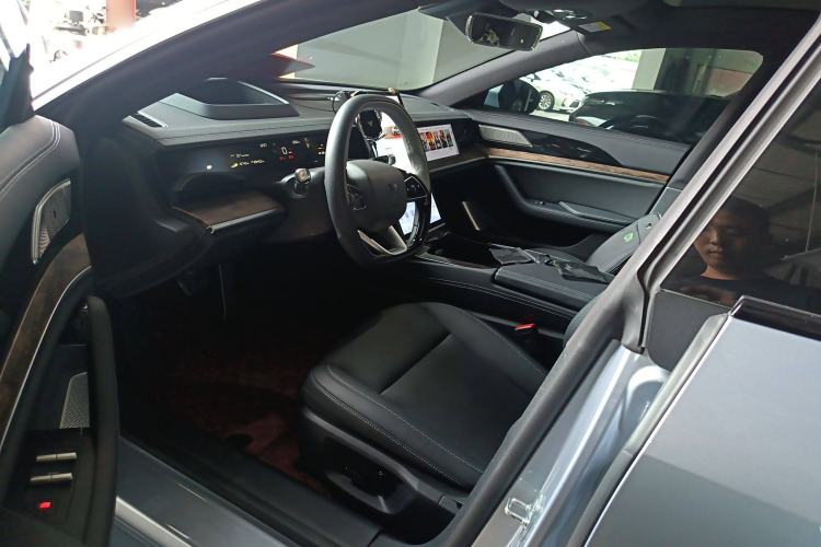 Used NETA S 2024 Pure Electric 520km Rear-Drive AR-HUD Version
