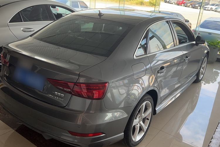 Used Audi A3 2018 30th Anniversary Edition Limousine 35 TFSI Fashion Model
