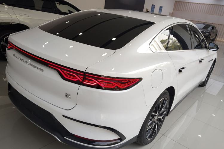 Used BYD Han 2023 EV Champion Edition 610KM All-Wheel-Drive Flagship Model
