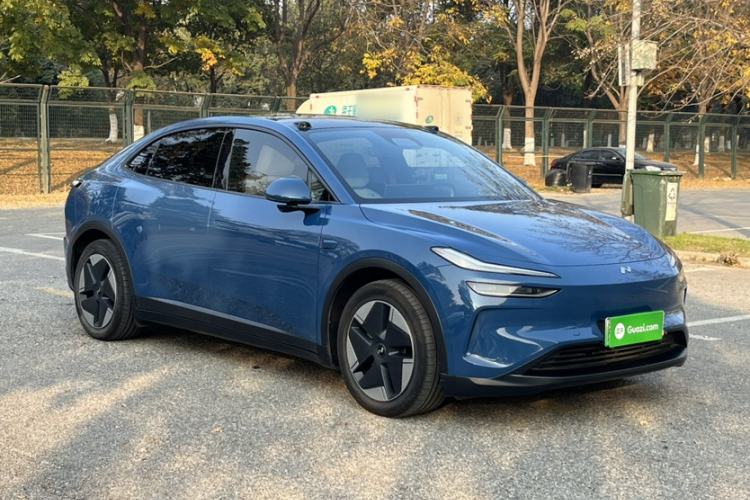 Used ONVO L60 2024 60 kWh All-Wheel Drive
