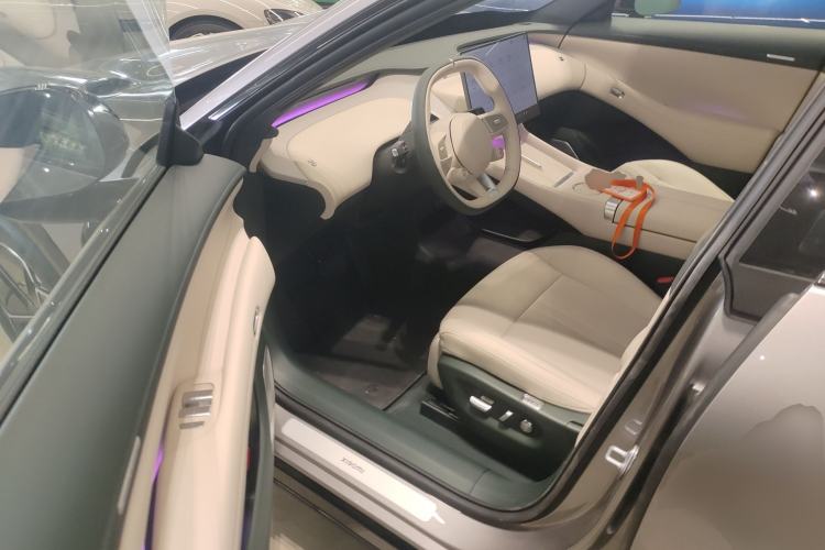 Used  YU7 2025 Ultra-Long Range Rear-Wheel Drive Version