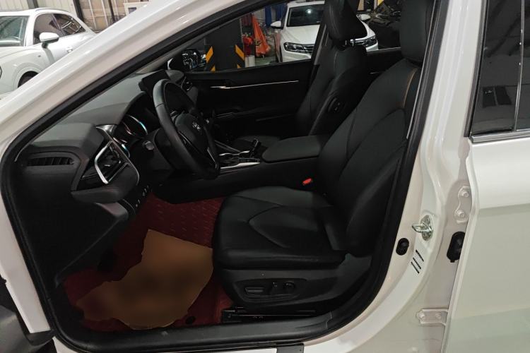 Used Toyota Camry 2021 2.0G Luxury Edition