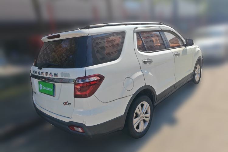 Used Oshan CX70 2016 1.6L manual luxury version
