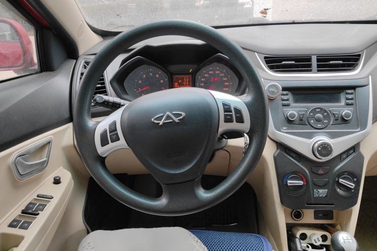 Used Chery Fengyun 2 2013 Hatchback 1.5L Manual Ruiyi Edition