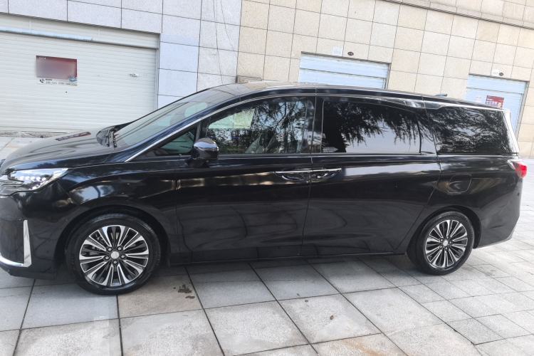 Used Buick GL8 2020 ES Land Cruiser 653T Luxury Model
