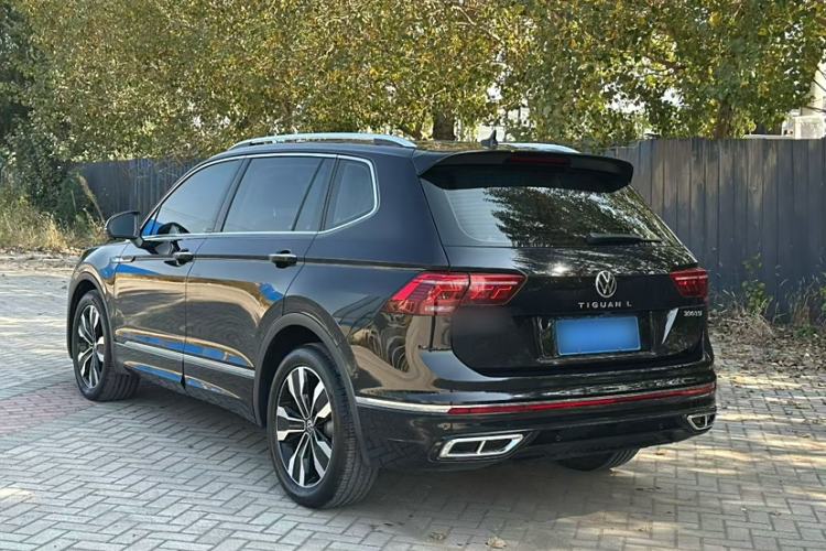 Used Volkswagen Tiguan L 2023 330TSI Automatic Two-Wheel Drive R-Line Enjoyment Edition
