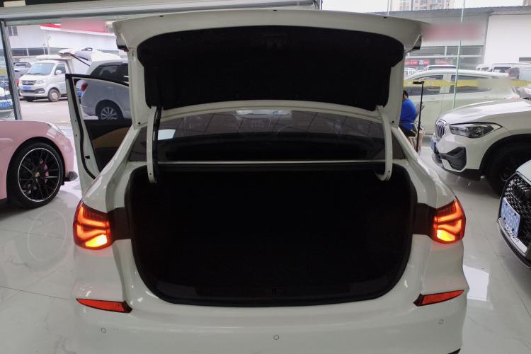 Used Chevrolet Monza 2020 320 Automatic Enjoyment Edition
