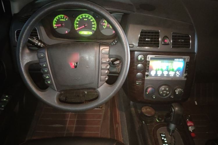 Used Roewe W5 2014 1.8T 2WD Automatic Tharu Special Edition