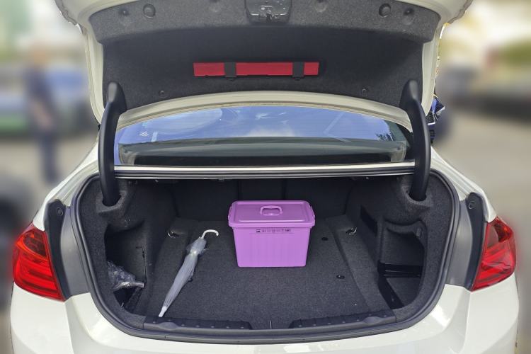 Used BMW 3 Series 2015 320Li Fashion Model