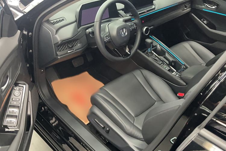 Used Honda Accord 2025 Sport Series 260TURBO Luxury Edition
