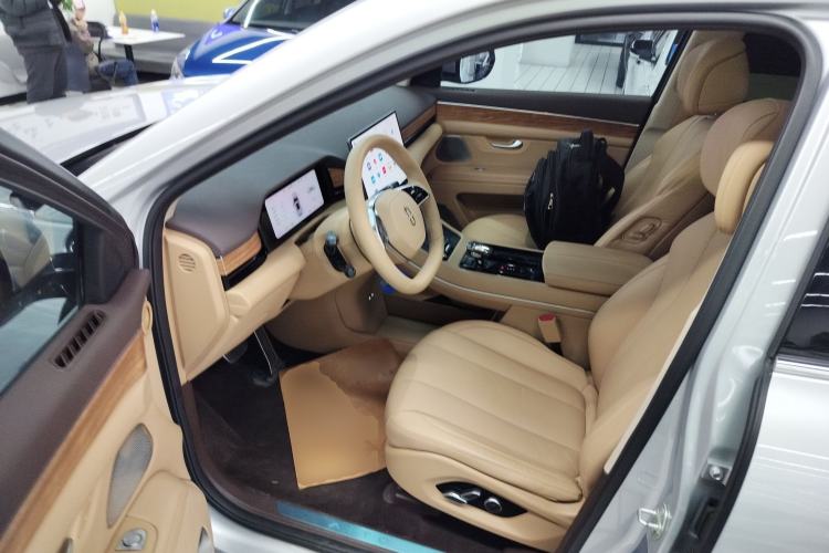 Used Hima AITO M7 2024 1.5T Rear-Drive Plus Version 5 Seats