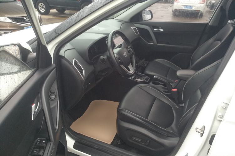 Used Hyundai ix25 2017 1.6L Automatic Smart Version
