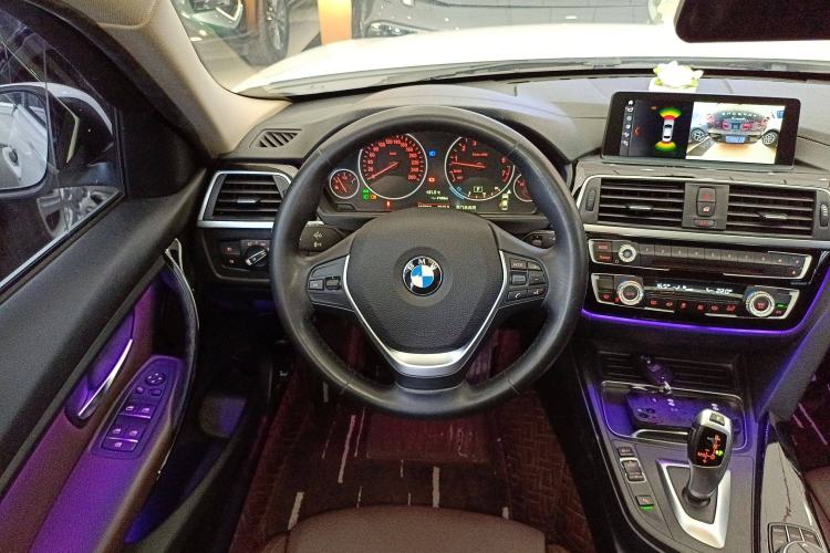 Used BMW 3 Series 2019 320Li Fashion Model
